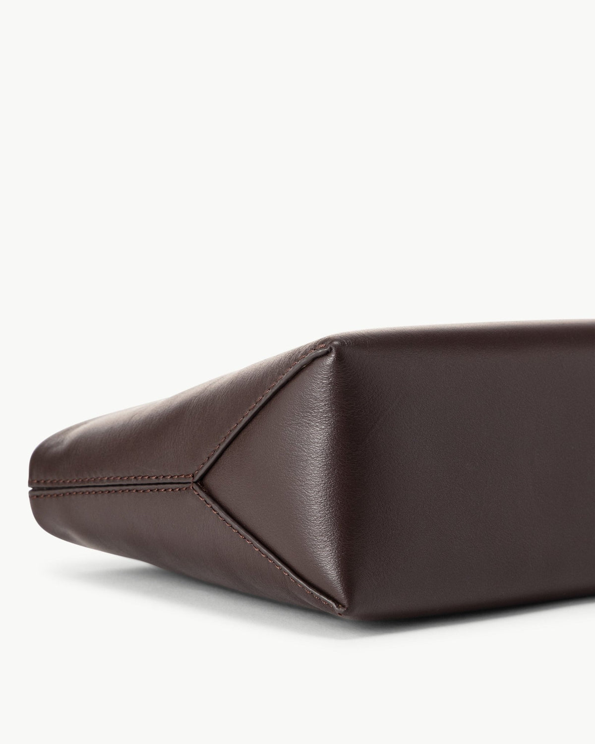 The Arden Crossbody in Tobacco Textured Leather – SWAYE
